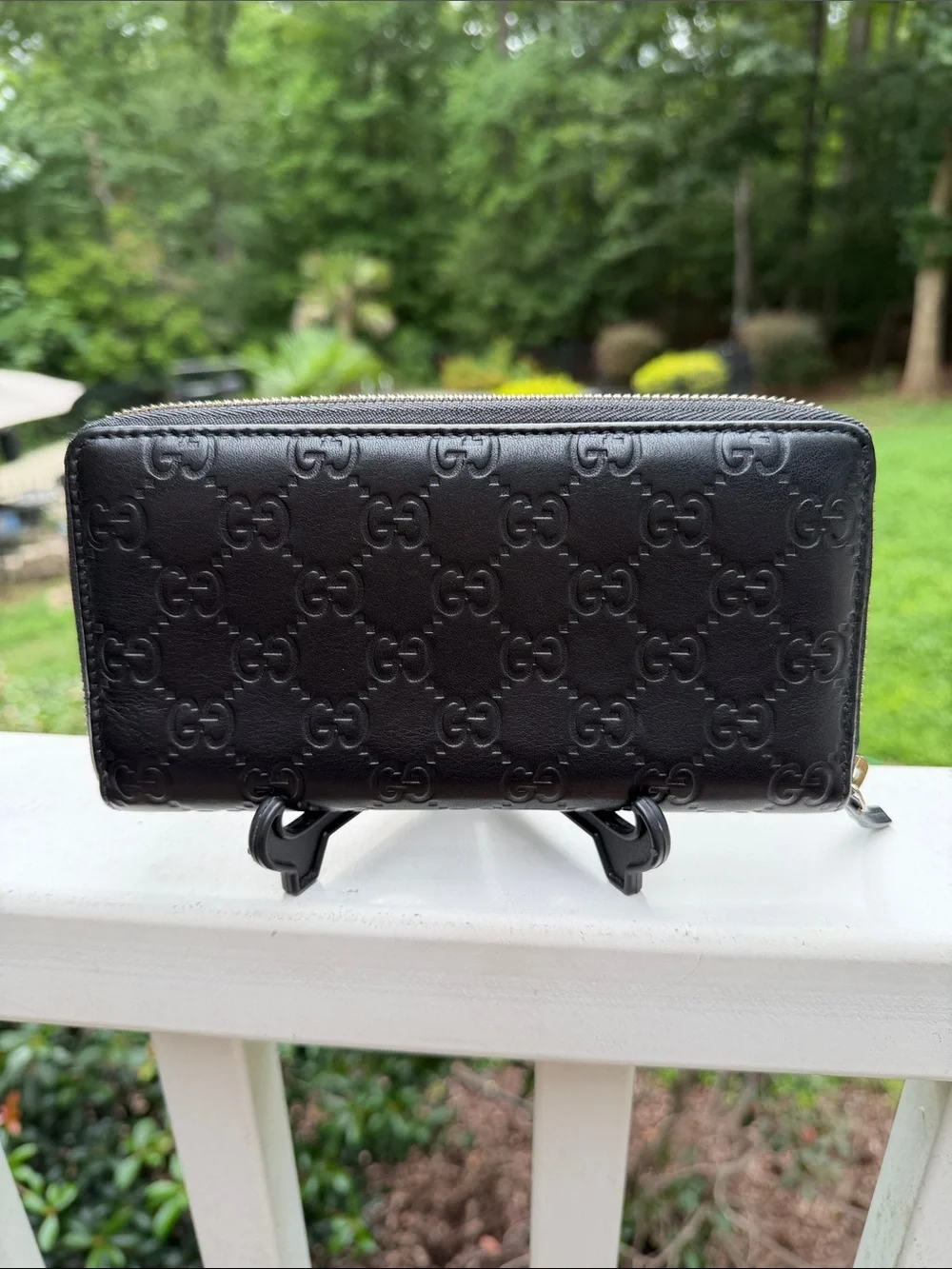 Gucci Black Embossed GG Leather Zip Wallet with Gold Plaque BEAUTIFUL